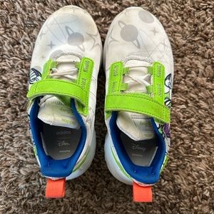 Adidas shoes ! Buzz lightyear shoes. Size 11 kids !